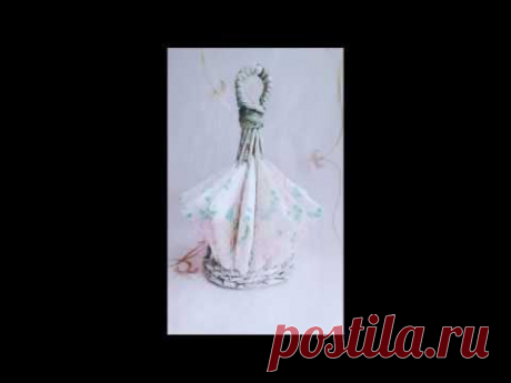 Салфетница. Плетение из газетных трубочек.