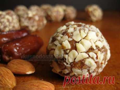 Трюфели из чернослива и фиников