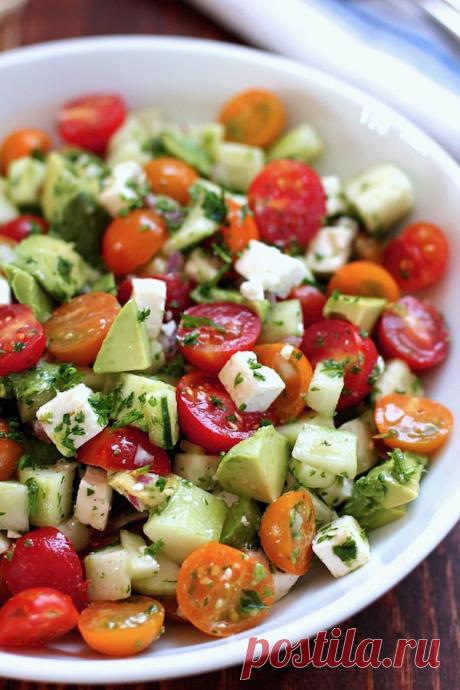 Tomato, cucumber, avocado salad - Green Valley Kitchen