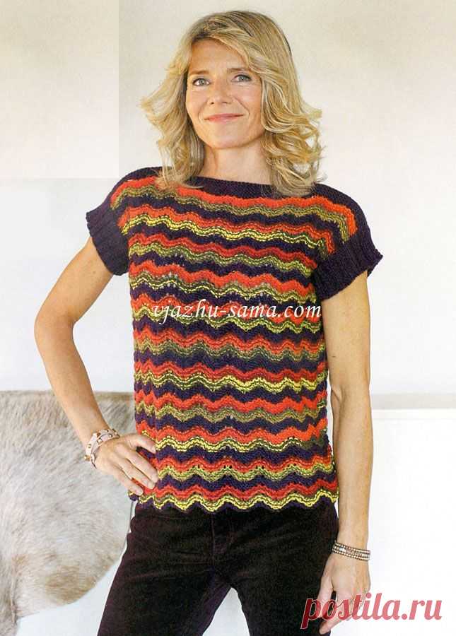 Топ с волнистым узором, вязанный спицами / vjazhu-sama.com