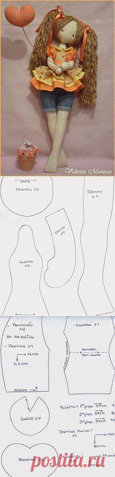 BONECA COM MOLDES (FELTRO MOLDES ARTESANATO EM GERAL)