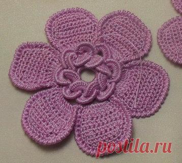 Красивый цветок c серединкой.Мастер класс http://barrellab.ru/krasivy-j-tsvetok-iz-seredinkoj.html