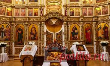 Организация похорон в Донецке: В моменты утраты близкого человека важно обеспечить достойные проводы. Наше бюро в Донецке предлагает широкий спектр ритуальных товаров и услуг, чтобы помочь вам в этот трудный период. Мы работаем круглосуточно, предоставляя все необходимое — от гробов и венков до комплексной организации церемонии прощания.