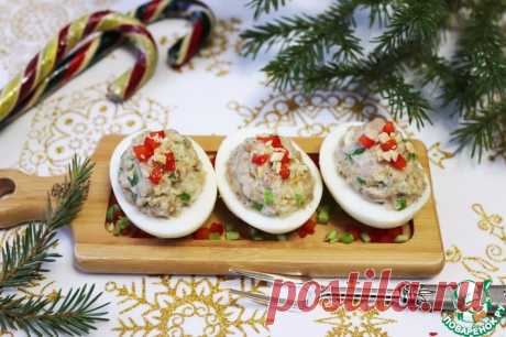 Яйца, фаршированные индейкой с орехами Кулинарный рецепт