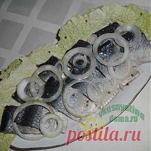 Маринованная селедка в собственном соку..