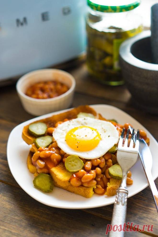 Сэндвич с фасолью и яйцом🍳