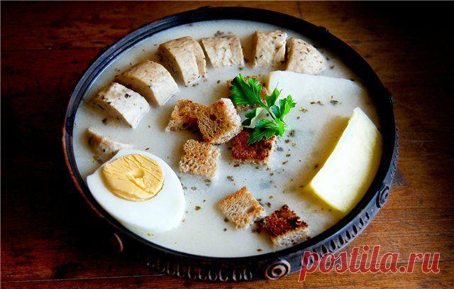 ДОМАШНЯЯ КУХНЯ КАРПАТ - ЖУРЕК С КОЛБАСОЙ. Żurek wielkanocny z kiełbasą