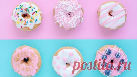 Кажется, что творчество и предпринимательство живут в параллельных вселенных. Но это не так. Если у вас есть воображение (а оно есть, не спорьте), считайте, что вы уже на полпути к успеху. Как пройти оставшиеся полпути, можно узнать из книги «Креатив по правилам» (mif.to/fcpp). Рассказываем о новинке.