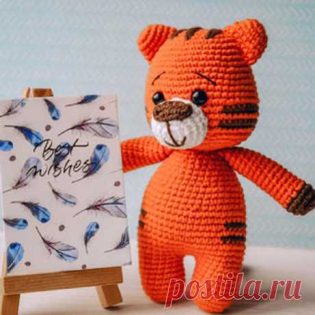 Тигрёнок амигуруми. Схемы и описания для вязания игрушек крючком! Бесплатный мастер-класс от Анастасии Виноградовой по вязанию тигрёнка крючком. Высота вязаной игрушки примерно 16 см. Для изготовления такого тигра ав…