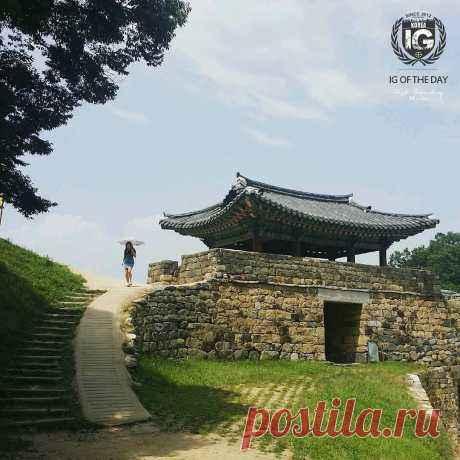 ! I G ⊕ KOREA® в Instagram: «present I G O F T H E D A Y P H O T O | @murusa L O C A T I O N | Gongju, South Korea F R O M | @ig.korea A D M I N | @es_kwon S E L E C T E D | @es_kwon F E A T U R E D T A G | #ig_korea #igd_082615 Add hashtag #ig_korea to your best shots of Korea for a chance to be featured. 한국에서 찍은 사진에 #ig_korea 해쉬태그를 붙여주세요. 매일 멋진 사진을 선정하여 게시합니다. M A I L | igworldclub@gmail.com S O C I A L | Facebook • Twitter M E M B E R S | @igworldclub_officialaccount C O U N T R Y R E Q U I