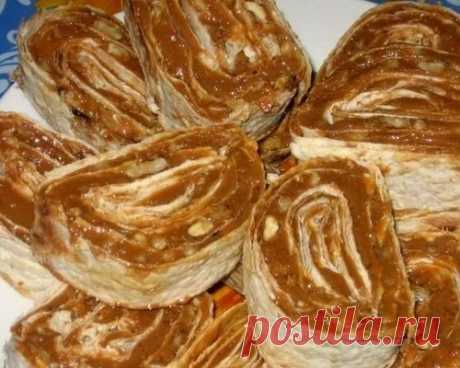 Ореховый десерт в лаваше