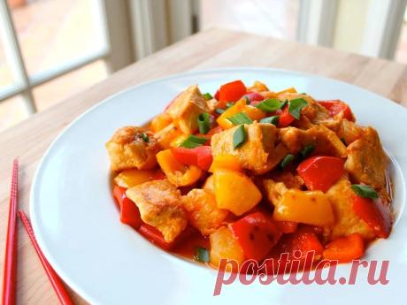 Китайская кисло-сладкая курица Восхитительный рецепт в китайско-американском стиле Китайская кисло-сладкая курица.Этот рецепт является здоровым, доступным, быстрым и веселым способом встретить китайский Новый год.