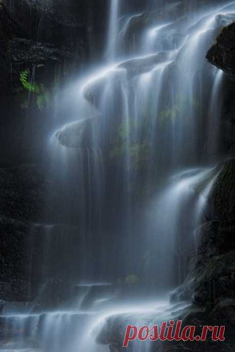 Sylvia Falls © Yan Zhang Photography