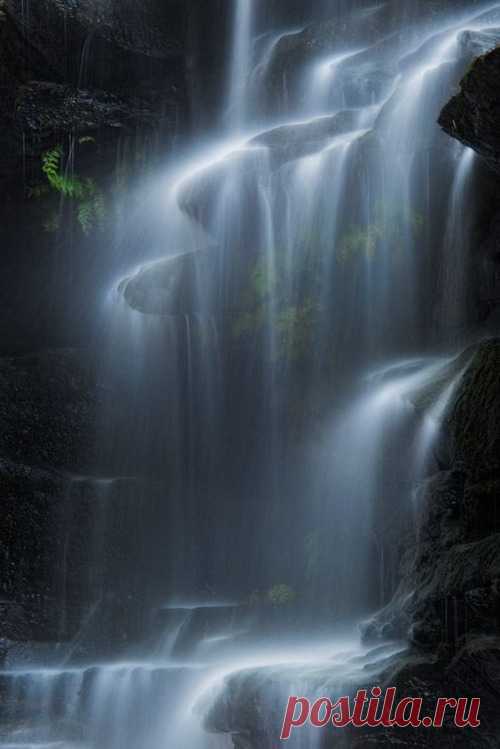 Sylvia Falls © Yan Zhang Photography