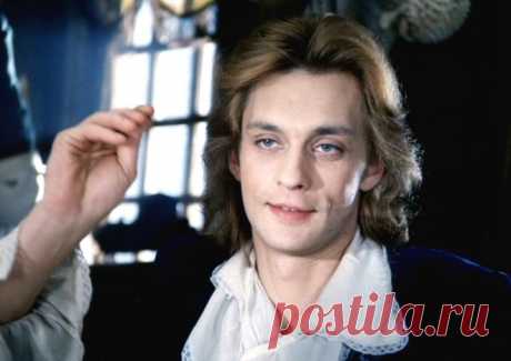 Александр Домогаров