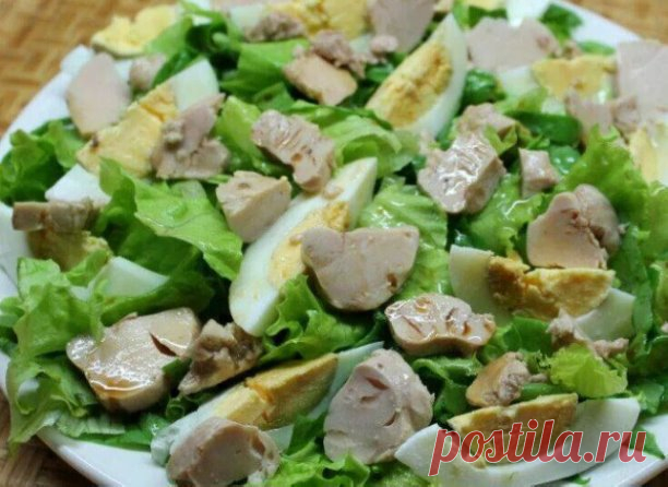 Салаты с рыбными консервами: вкусная подборка рецептов
Продолжаем готовиться к праздникам и сегодня у нас салаты. Причем довольно бюджетные, простые и сытные. Не только 