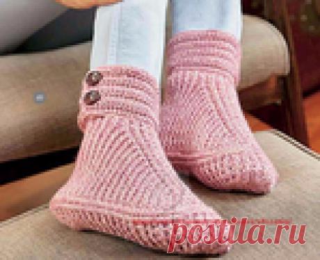 Носки с застёжкой на пуговицах.