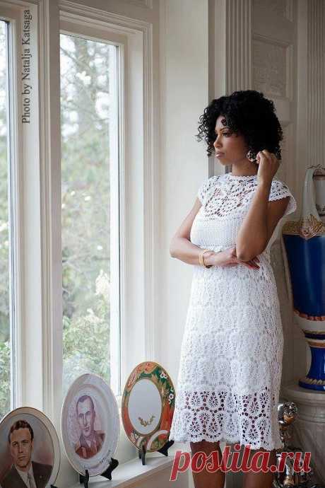 Платье брюггским кружевом. Платье крючком в технике сцепного гипюрного кружева. | Я Хозяйка