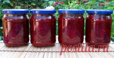 Вкуснейшая борщевая заправка на зиму Очень удобно зимой — баночку маленькую открыл — и борщик за полчаса готов! Можно без мяса, можно на бульоне, можно на тушенке — вообще минутное дело! Ингредиенты: свекла...