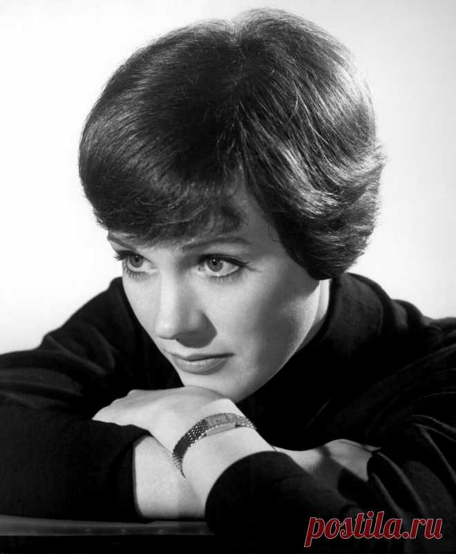 Джули Эндрюс