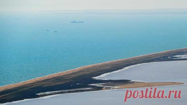 Россия изучает предложения по судоходству в Черном море, заявил Лавров