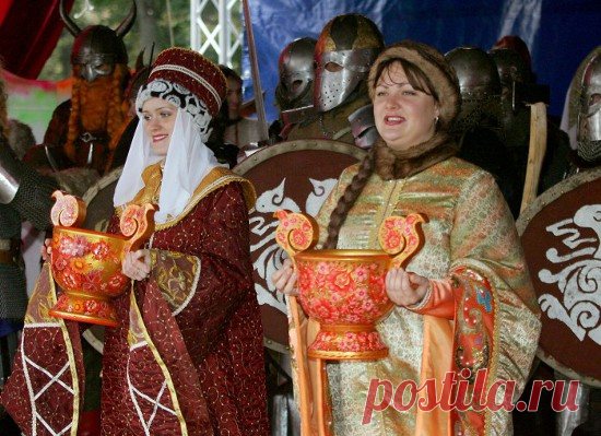 Что пили на Руси до появления чая? Особенности русских национальных напитков