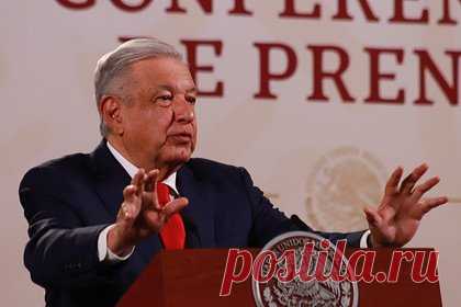 Президент Мексики заболел коронавирусом в третий раз. Мексиканский президент Андрес Мануэль Лопес Обрадор в третий раз заболел коронавирусом. Об этом глава государства сообщил в своем Twitter-аккаунте, отметив, что форма заболевания «несерьезная». По его словам, он находится в Мехико и был вынужден остановить свой тур по городам страны.