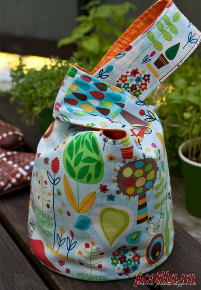 Сумочка японский узелок (Japanese knot bag). МК + идеи Шьем японский узелок
Японский узелок / Japanese knot bag от Татьяны Максименко
Не понимаю, как эти сумочки могли пройти мимо меня? Но как только один из представителей japanese knot bag пару недель на…
