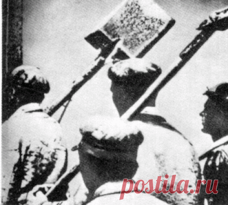 Попурри на темы песен советских композиторов 50-х годов 20 века. Исполняет мужской вокальный ансамбль «Металлург» под руководством Александра Никитина. 1999. Фрагменты песен Е. Родыгина, Б. Гибалина, В. Соловьева-Седого, на стихи Н. Солохина, И. Тарабукина, Е. Долматовского. Аранжировка и звукозапись Владимира Сидорова. Аудиостудия Магнитогорской консерватории. 1999.