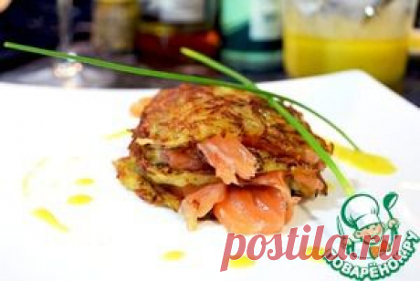 Картофельные блинчики с соленым лососем и горчичным соусом - кулинарный рецепт
