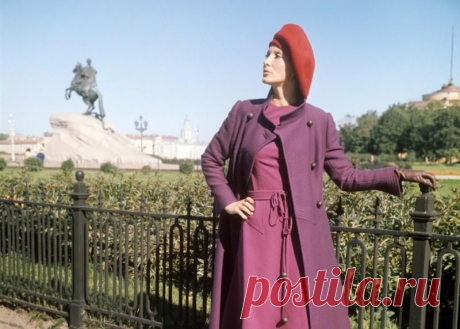 Советская мода 1960-х, 1970-х и 1980-х годов в фотографиях ЛенТАСС • НОВОСТИ В ФОТОГРАФИЯХ