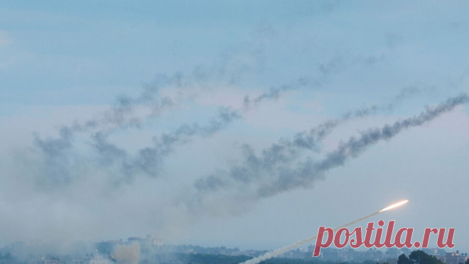 Израильский город попал под ракетный обстрел. Пять человек получили ранения при обстреле города Цфат на севере Израиля. Об этом сообщила служба скорой помощи (MDA) в соцсети X. В городе прозвучали сигналы тревоги. В MDA сообщили, что медики и парамедики оказали медицинскую помощь и ...