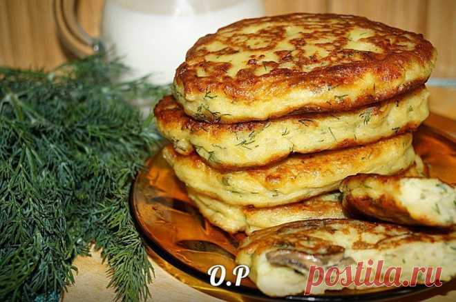Картофельные оладьи с грибами: простой и очень вкусный вариант ужина!