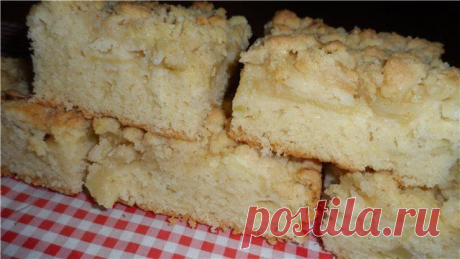Яблочный кухен на белом вине