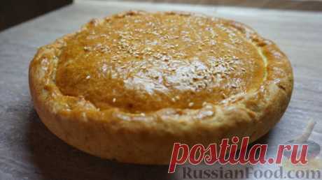 Луковый пирог с плавлеными сырками. Замечательный закусочный пирог с луком и плавлеными сырками понравится всем.