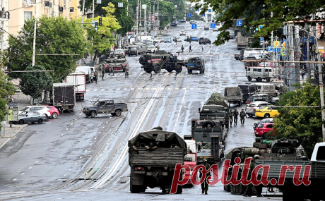 МИД Казахстана заявил, что Россия не просила помощи ОДКБ из-за ЧВК. Казахстан не получал от России официальных запросов на фоне действий ЧВК «Вагнер». В Узбекистане же назвали фейком видео из TikTok с военной техникой, которую якобы отправили в Россию, — кадры сняли в марте