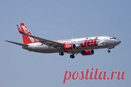 Летевший в Турцию самолет совершил экстренную посадку из-за обморока пилота. Самолет Jet2, который направлялся в Турцию из Великобритании, экстренно прервал полет и совершил аварийную посадку в Греции, так как один из пилотов потерял сознание во время рейса. Инцидент произошел во вторник, 23 августа, на борту самолета британской авиакомпании Jet2, который летел по маршруту Бирмингем — Анталья.