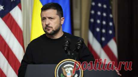 Politico: Зеленский попросил США передать ВСУ ракеты ATACMS большей дальности. Владимир Зеленский в ходе визита в Соединённые Штаты призвал Вашингтон передать Вооружённым силам Украины ракеты ATACMS большей дальности. Читать далее