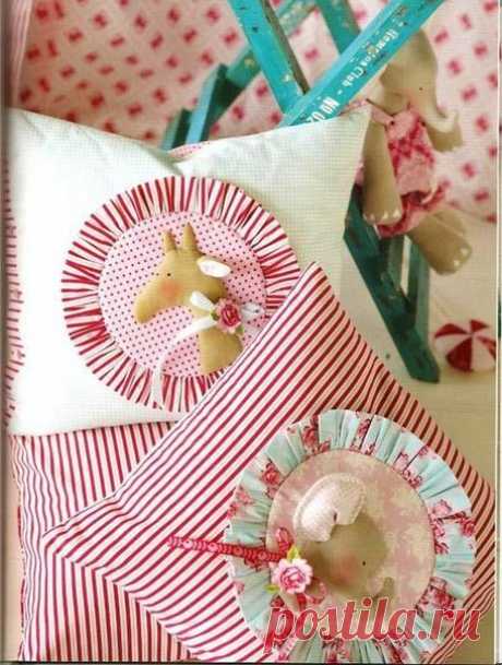 Игрушки подушки своими руками, выкройки / Мягкие игрушки, тильда своими руками. Выкройки, мастер классы, фото / Ёжка - стихи, загадки, творчество и уроки рисования для детей