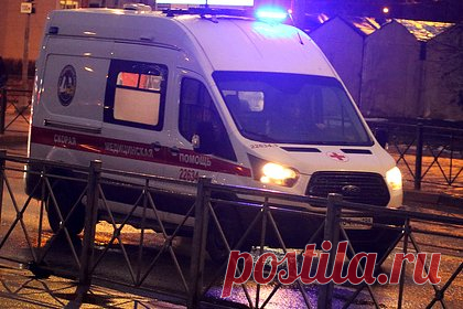 В Подмосковье пятиклассница покончила с собой после отказа матери купить собаку. В подмосковной Лобне 11-летняя девочка покончила с собой после того, как ее мать отказалась купить собаку. За несколько минут до гибели пятиклассница поссорилась с родителями из-за их нежелания заводить домашнее животное. Матери удалось успокоить дочь, и они договорились вместе сходить в магазин.