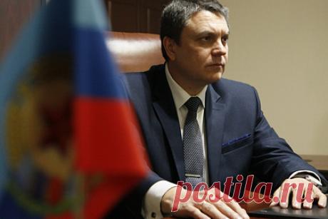 Глава ЛНР рассказал об обученных ЦРУ специалистах по подполью для Украины. Глава самопровозглашенной Луганской народной республики (ЛНР) Леонид Пасечник рассказал о том, что с 2015 года Центральное разведывательное управление (ЦРУ) США занимается обучением специалистов по организации партизанского движения для украинских властей на американских базах.