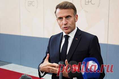 Захарова пошутила про планы Макрона выступить с заявлением