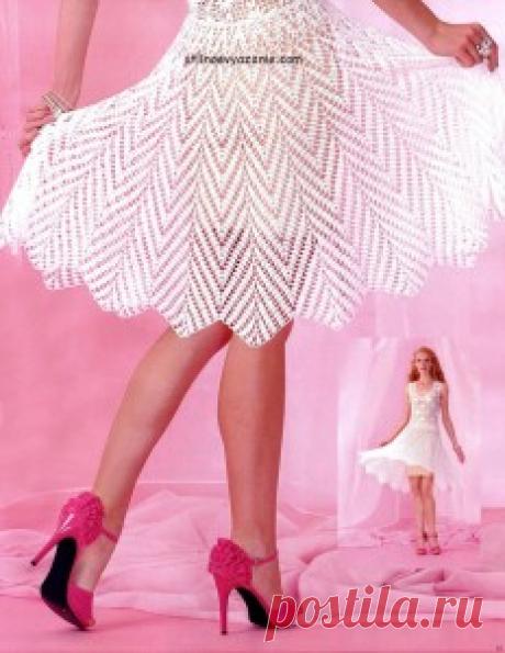 Как вязать крючком платье солнце-клеш / Стильное вязание