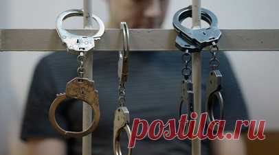 ТАСС: готовивший теракт на кладбище в Москве был фигурантом дела об убийстве. Участник подготовки теракта против высшего российского чиновника на Троекуровском кладбище в Москве Джалолиддин Шамсов проходил по делу об убийстве предпринимателя из Башкирии Марата Купцова. Читать далее