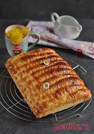 Сдобные булочки-сайки с заварным кремом - кулинарный рецепт