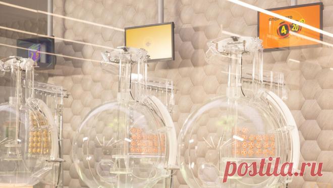 Россияне попросили лотерейного миллиардера из Тюмени о помощи с ипотекой и покупкой авто. В Тюмени продолжают разыскивать неизвестного, получившего млрд рублей от "Русского лото". Как пишет Ura.ru, местные жители стали обращаться к нему в социальных сетях и с просьбой поделиться выигрышем. Третий лотерейный ...