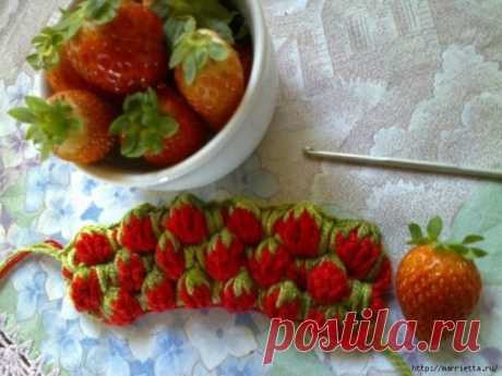 Узор крючком клубнички Узор крючком клубничкиУзор крючком клубнички двухцветный, как и должны выглядеть настоящие клубнички.