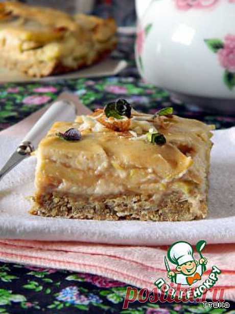 Овсяный пирог с яблоками и банановой заливкой - кулинарный рецепт