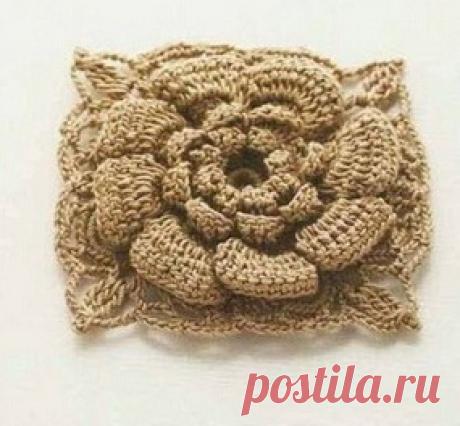 Цветочный мотив