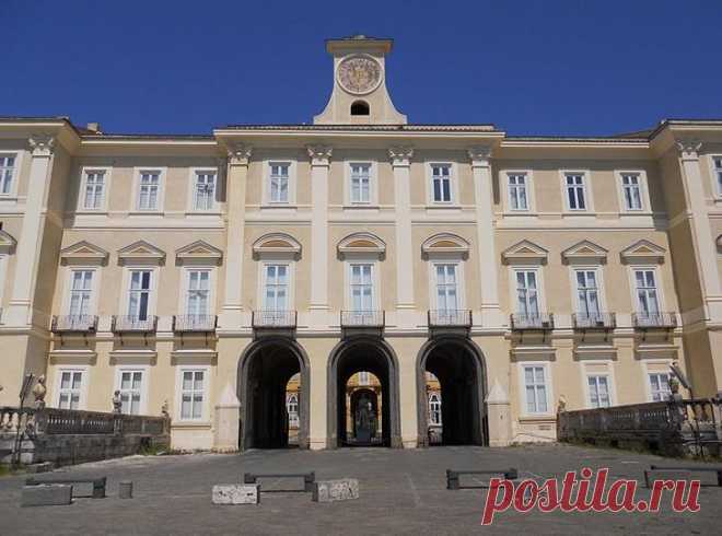 Палаццо Реале в Портичи (Reggia di Portici)